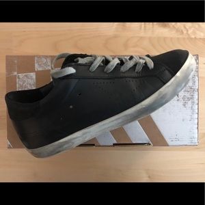 Golden Goose Superstar Lowtop Sneaker